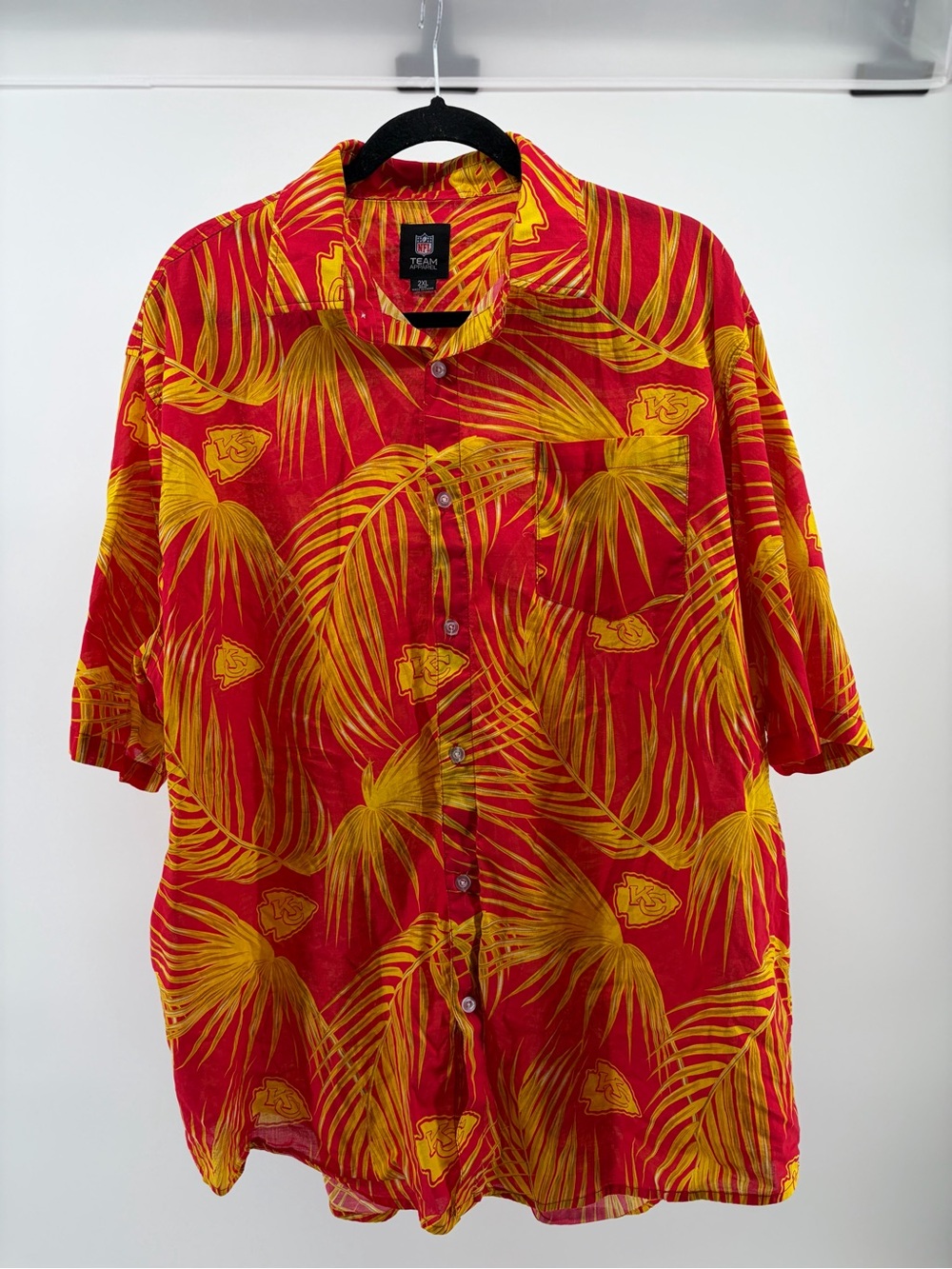 NFL Kansas‎ City Chiefs Hawaiian Palm Tree Button Football, Men's Sz 2XL S088